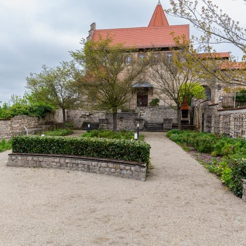 Arbeitseinsatz im Rosengarten